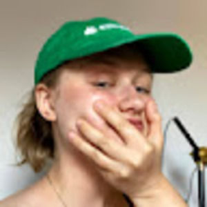 Meet your Posher, Sofiya